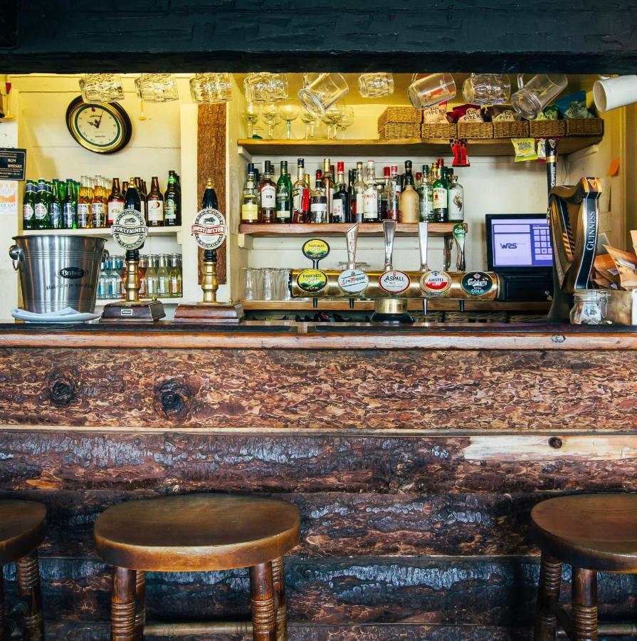 ホテル The East End Arms リミントン エクステリア 写真